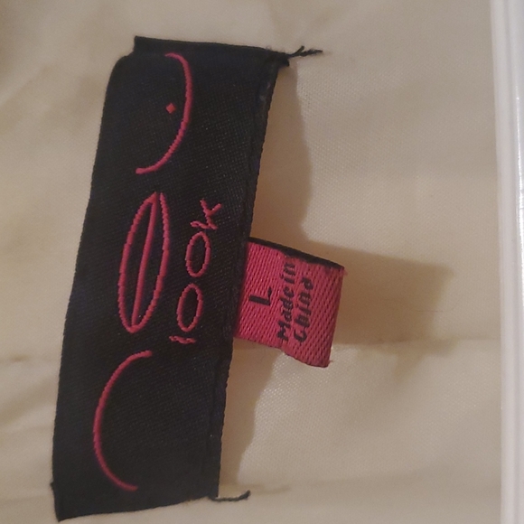 neu look size large white fuax leather jacket. - Picture 2 of 4